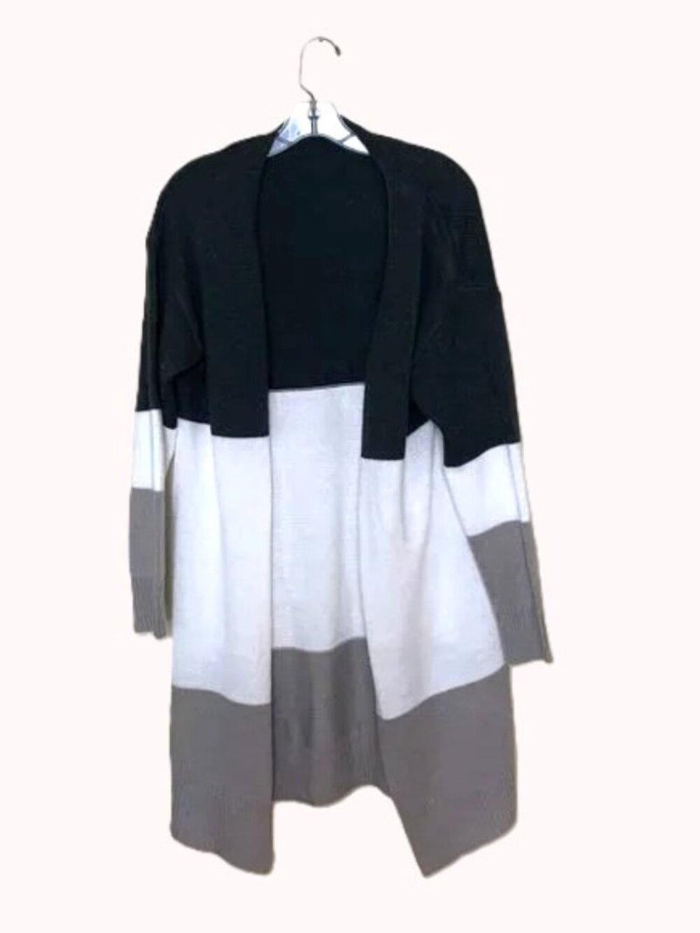 Woman's dark gray, white and light gray Colorblock Cardigan, Size M